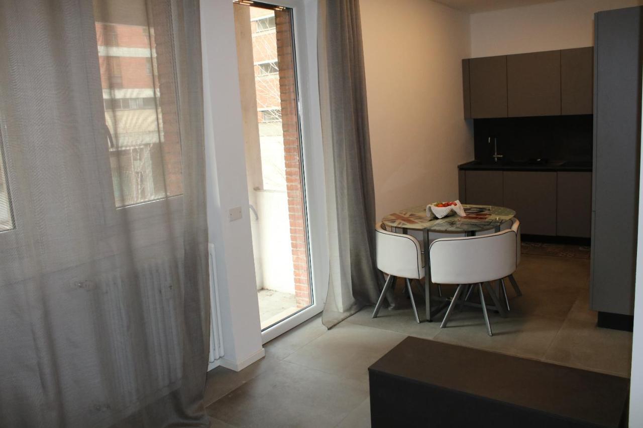 Al Grattacielotrenta Apartment Verona Luaran gambar